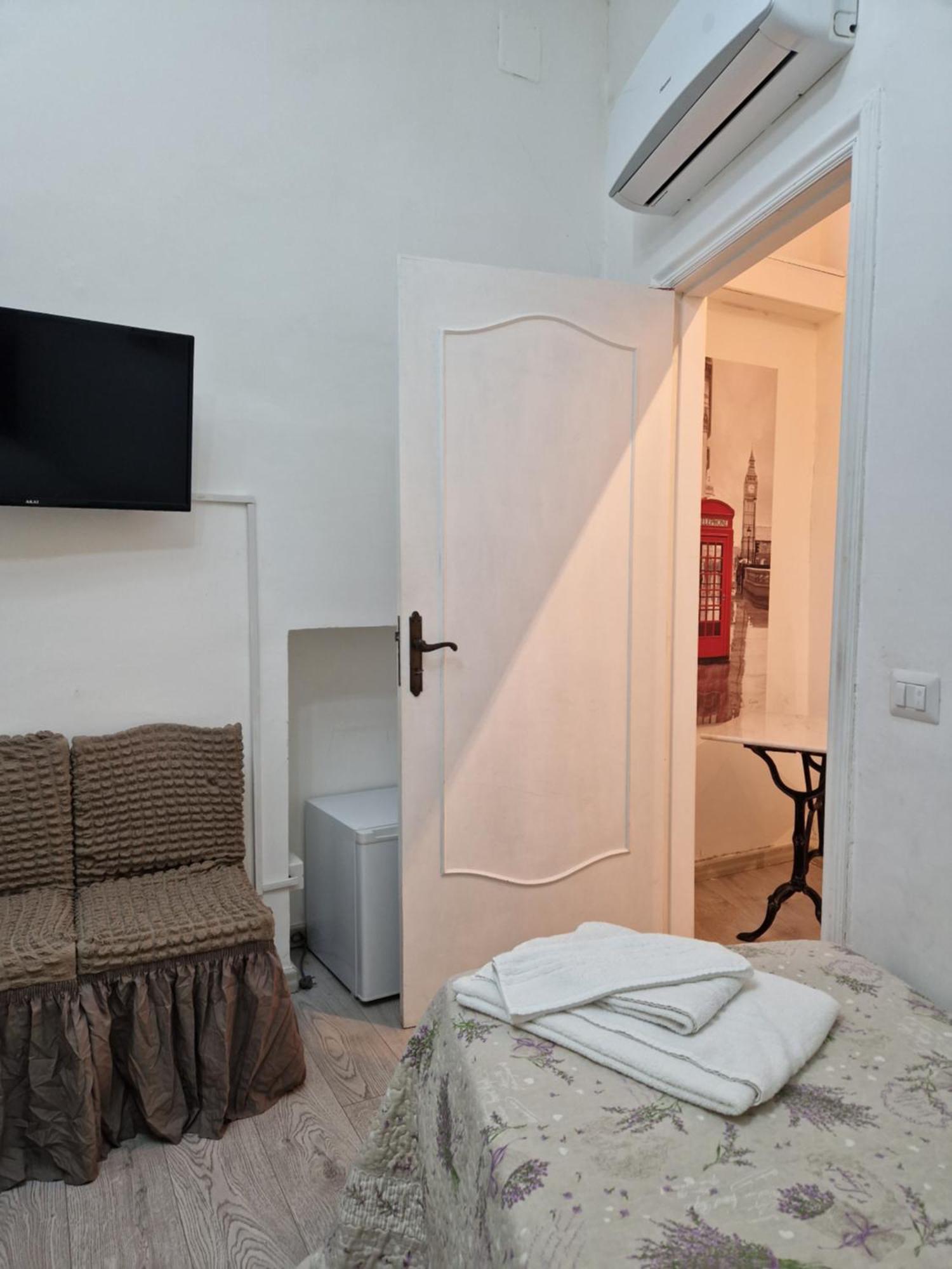 Affittacamere Cecco Rooms 拉维罗 外观 照片