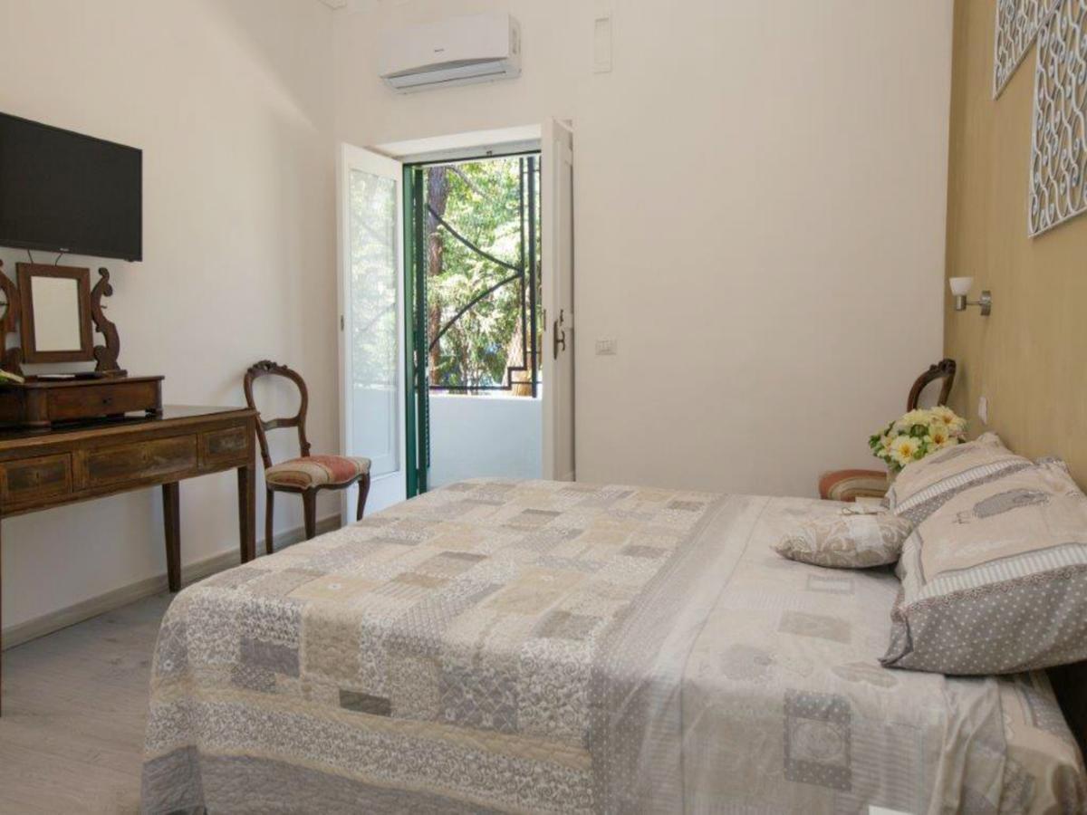 Affittacamere Cecco Rooms 拉维罗 外观 照片