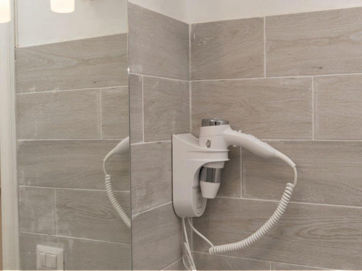 Affittacamere Cecco Rooms 拉维罗 外观 照片